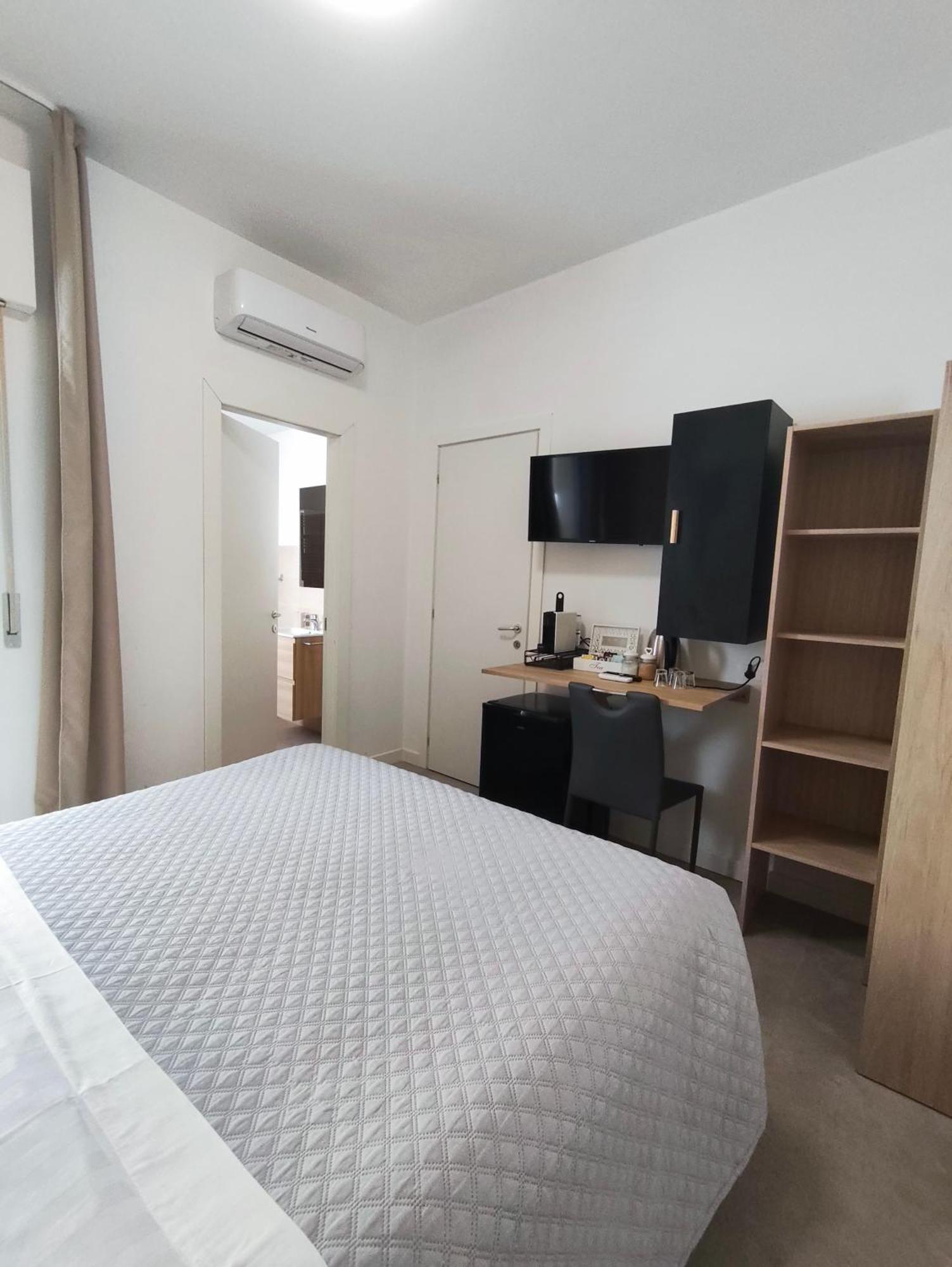 Marysel Rooms Olbia Exterior photo